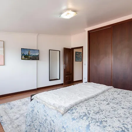 Spacious Duplex House - Jacuzzi & Terrace Porto